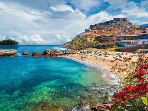 Sardinien & La MaddalenaSternfahrt an der Karibik Europas